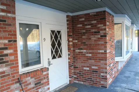 193 Main Street Woodstock NH 03262