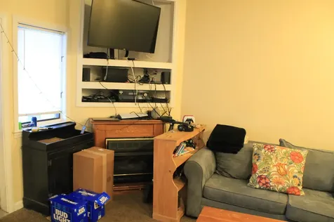 193 Main Street Woodstock NH 03262