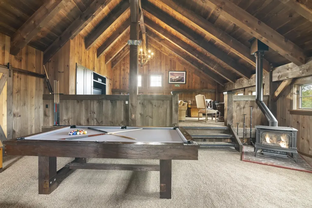 816 Black Bear Road Jamaica VT 05343