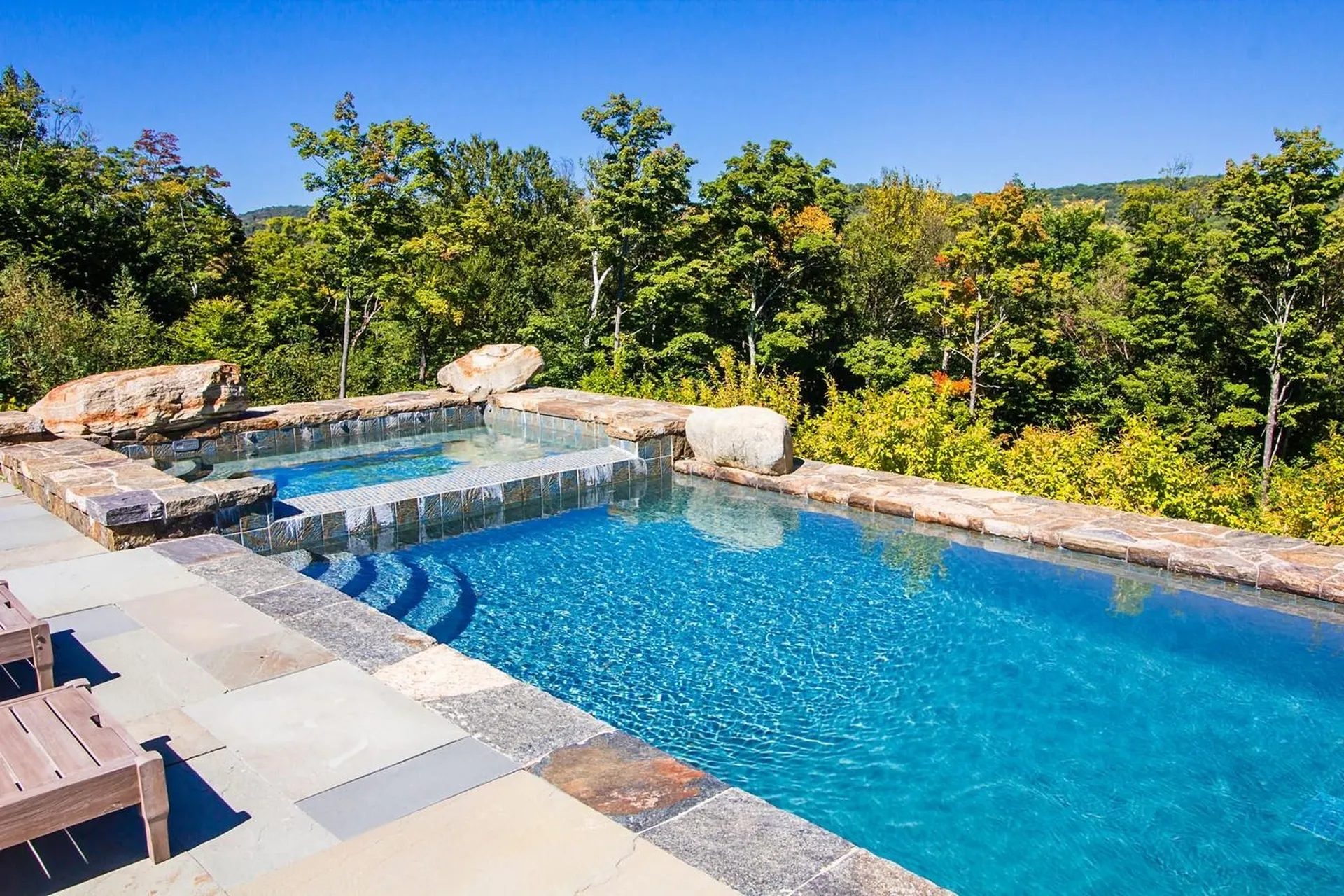 816 Black Bear Road Jamaica VT 05343