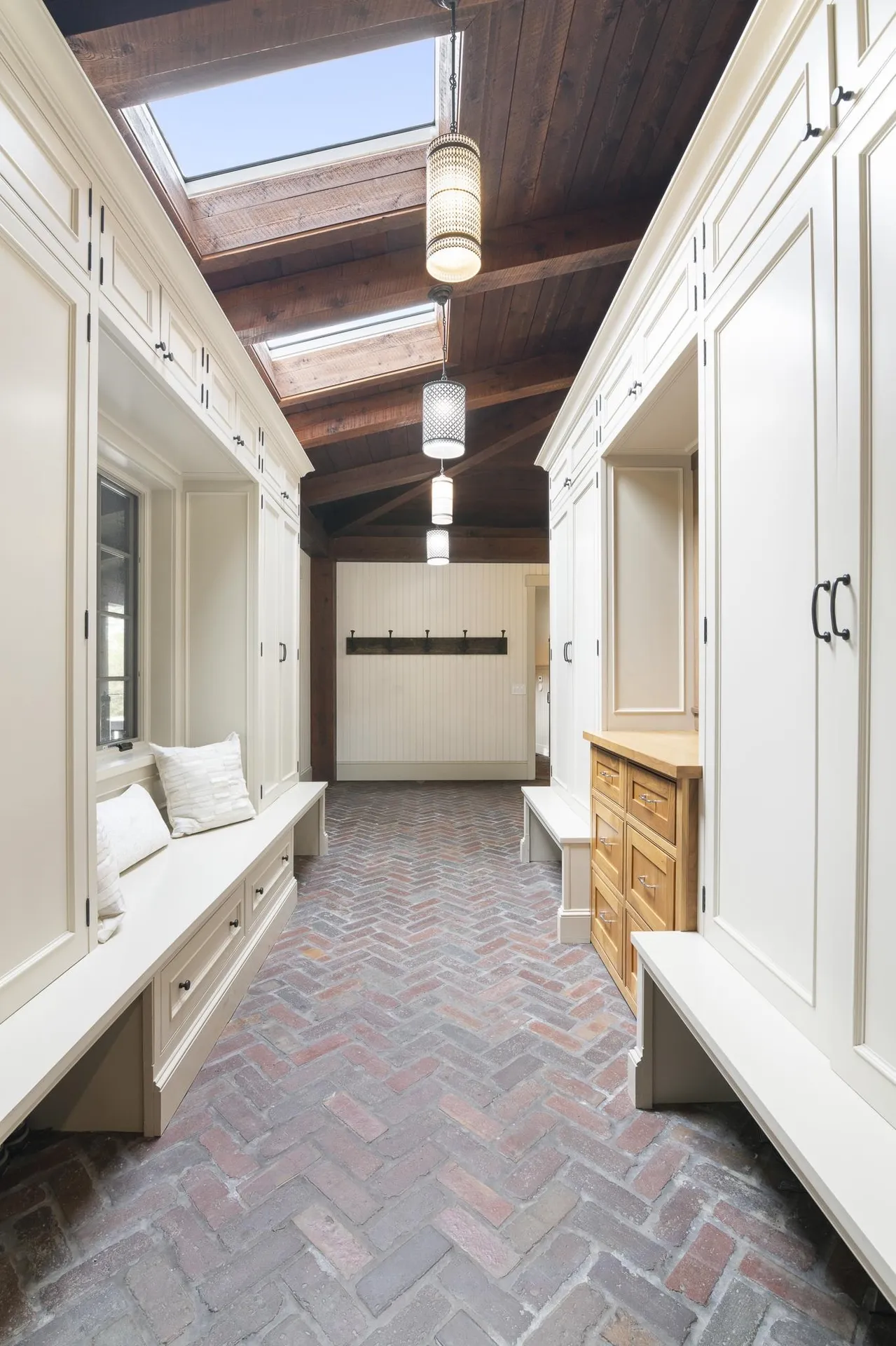 816 Black Bear Road Jamaica VT 05343