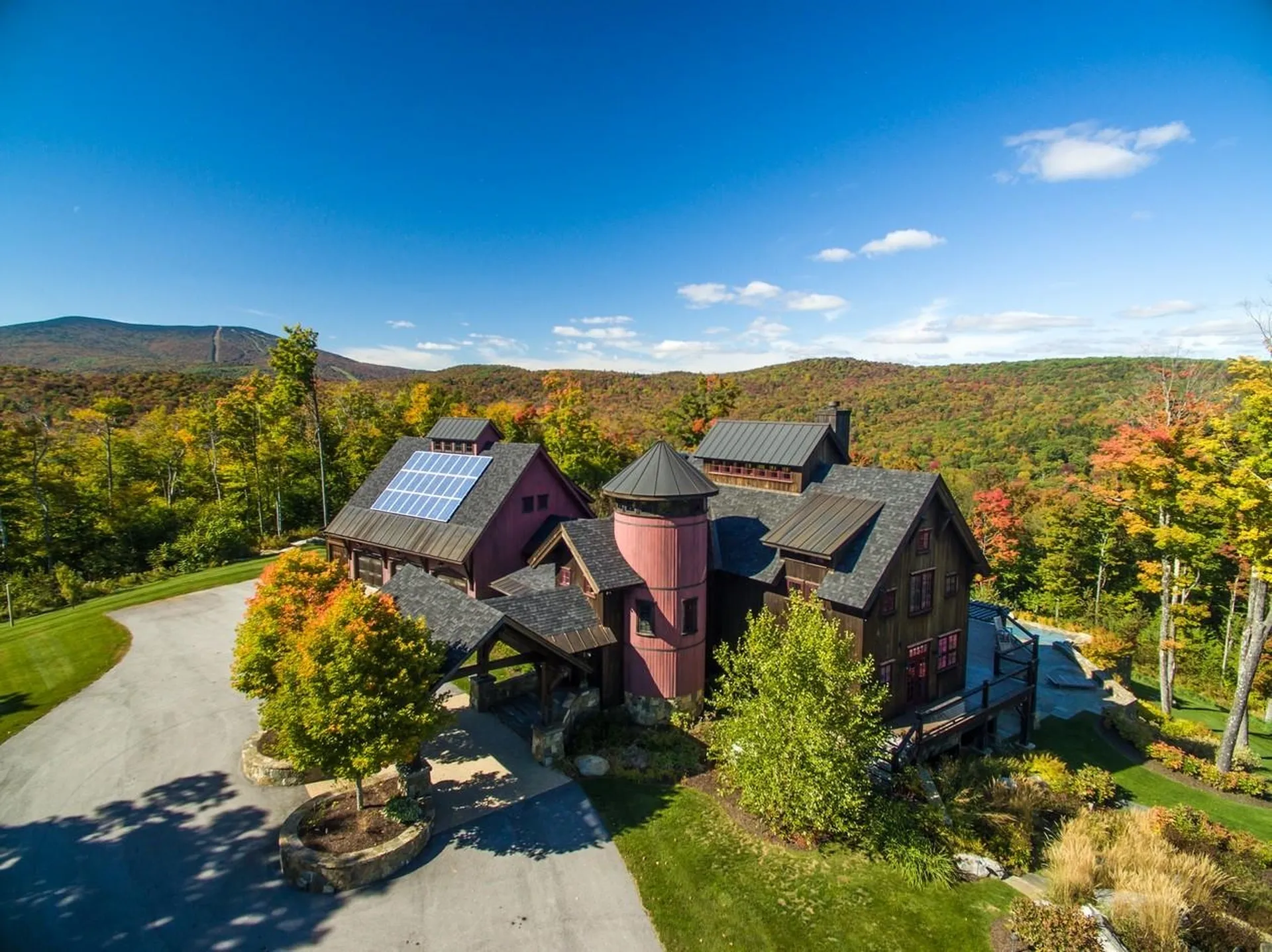 816 Black Bear Road Jamaica VT 05343