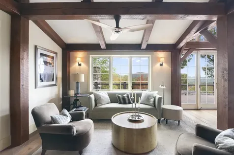 816 Black Bear Road Jamaica VT 05343