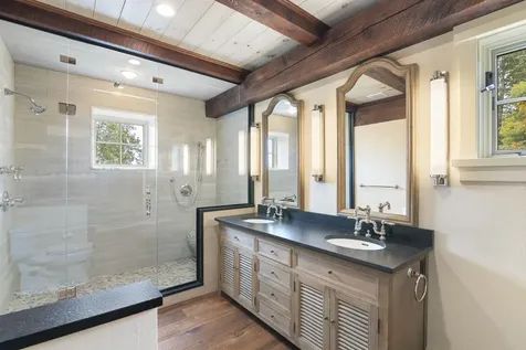 816 Black Bear Road Jamaica VT 05343