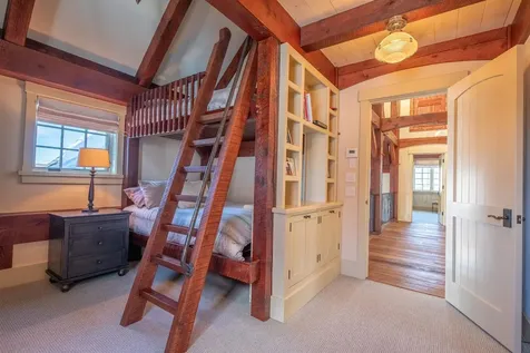 816 Black Bear Road Jamaica VT 05343