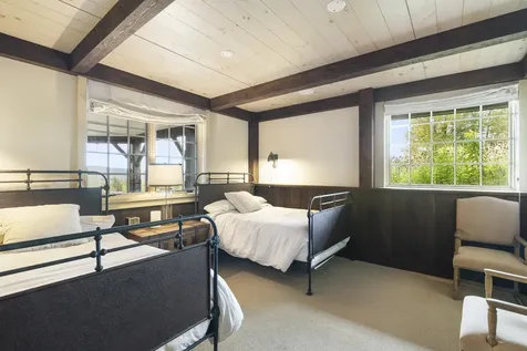 816 Black Bear Road Jamaica VT 05343