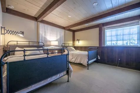 816 Black Bear Road Jamaica VT 05343