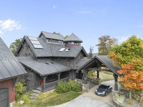 816 Black Bear Road Jamaica VT 05343