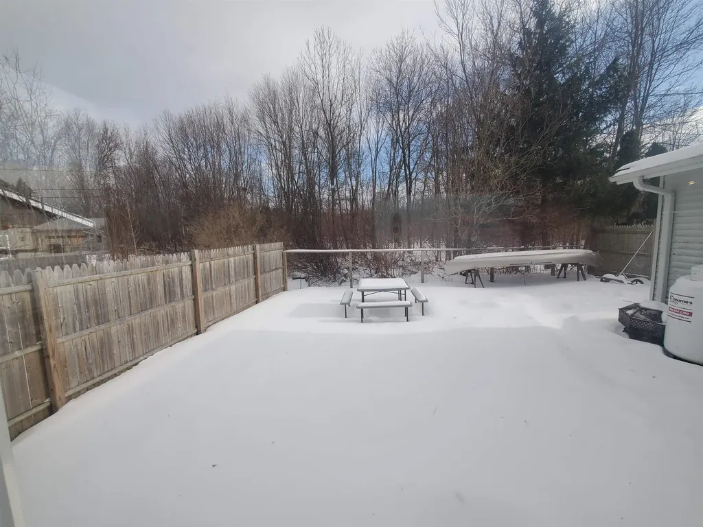 825 4-h Road Derby VT 05829