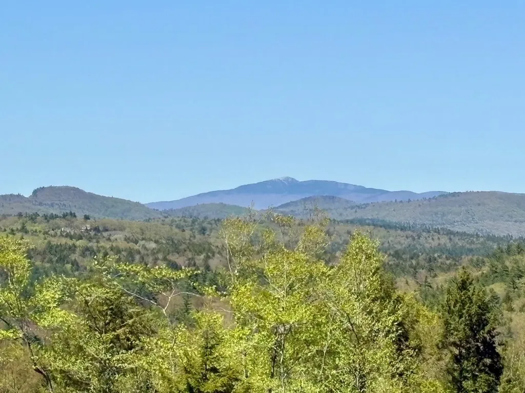 63 Old Winslow Road Wilmot NH 03287