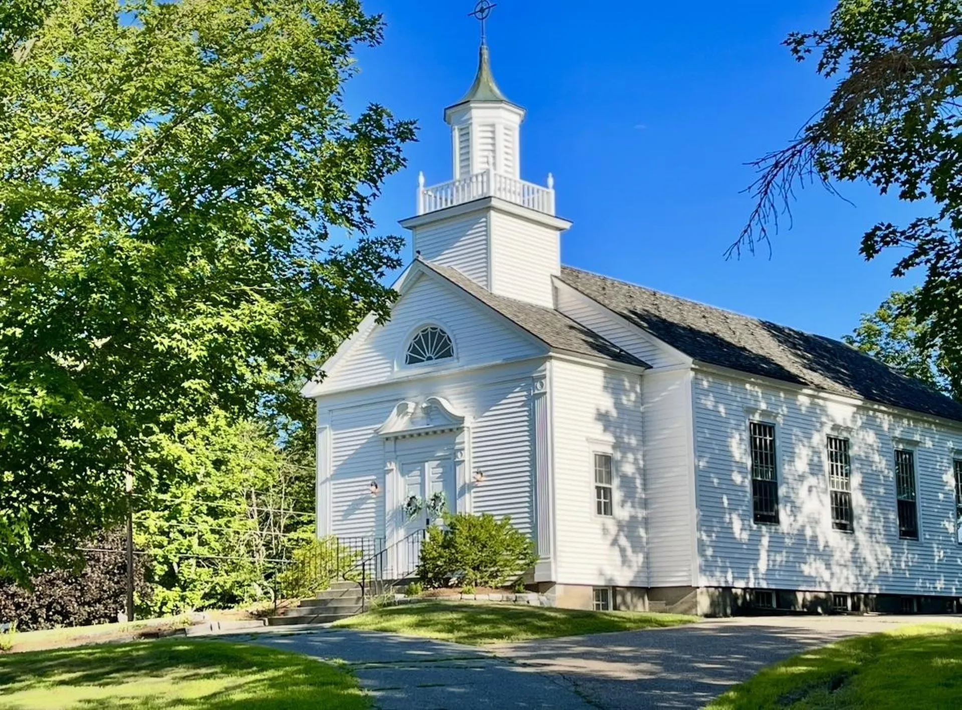 63 Old Winslow Road Wilmot NH 03287