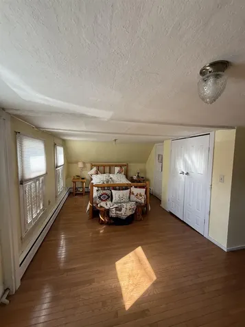 13 Kossuth Street Exeter NH 03833