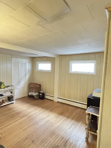 13 Kossuth Street Exeter NH 03833
