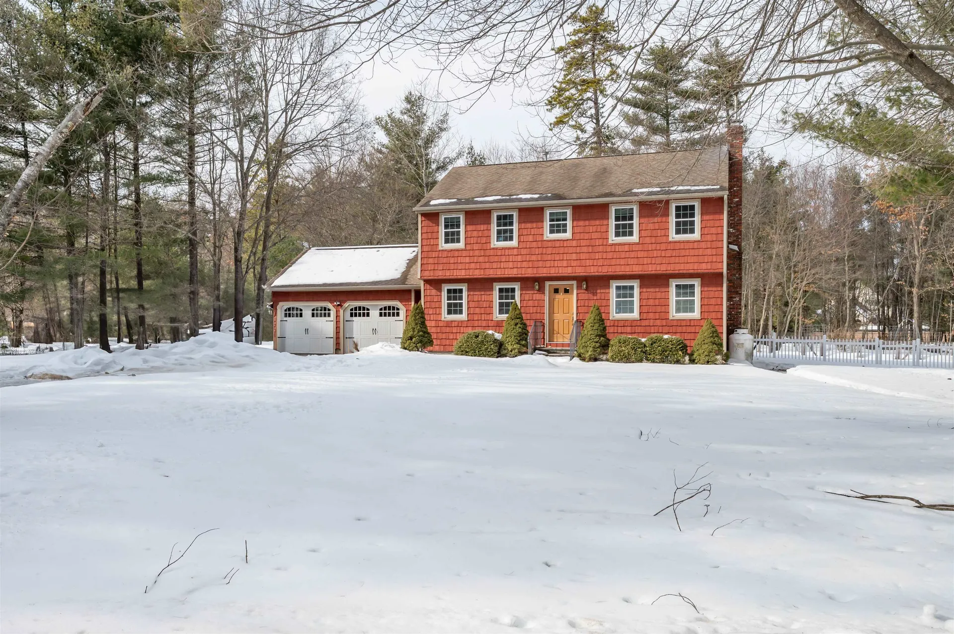 4 Circle Drive Merrimack NH 03054