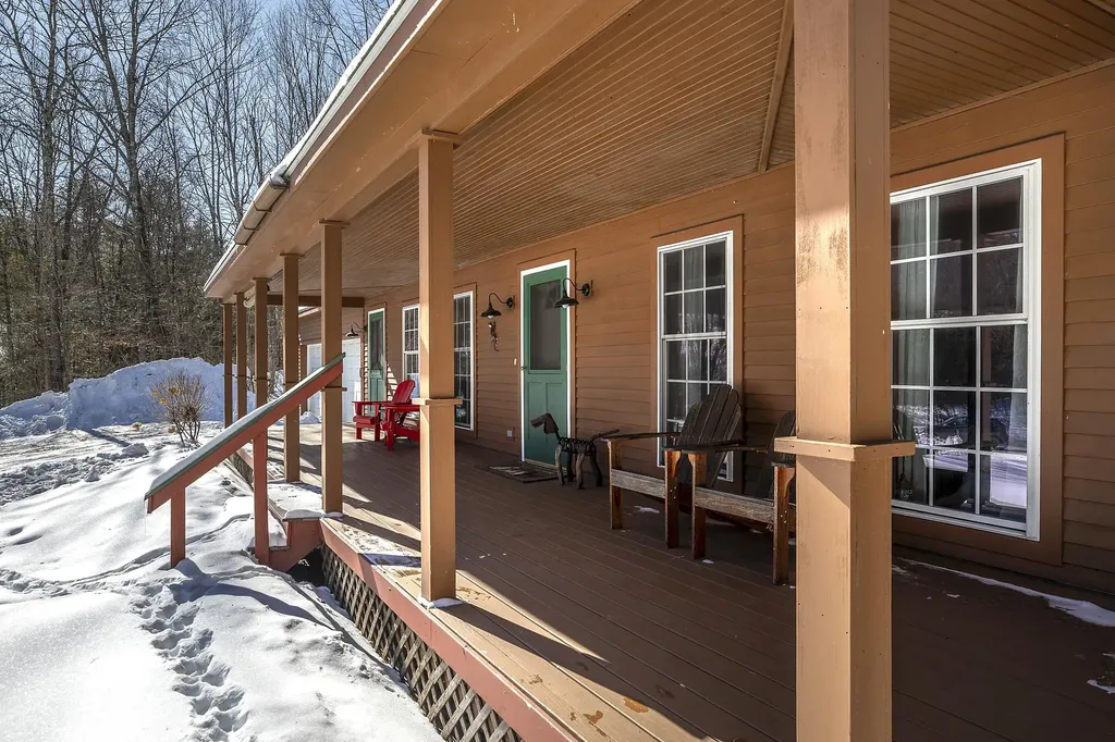 551 Winter Street Manchester VT 05255