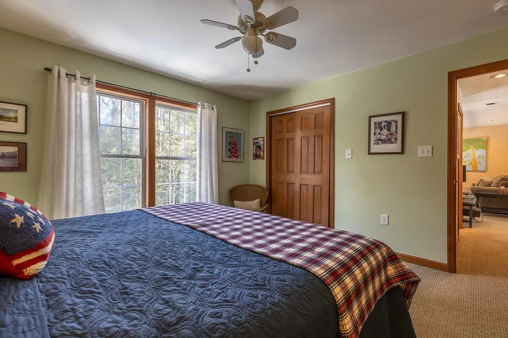 551 Winter Street Manchester VT 05255