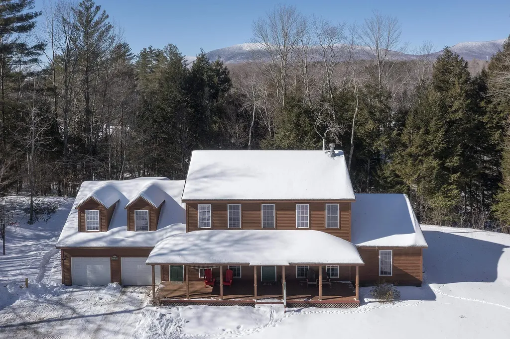 551 Winter Street Manchester VT 05255