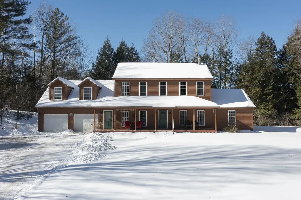 551 Winter Street Manchester VT 05255