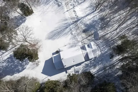 551 Winter Street Manchester VT 05255