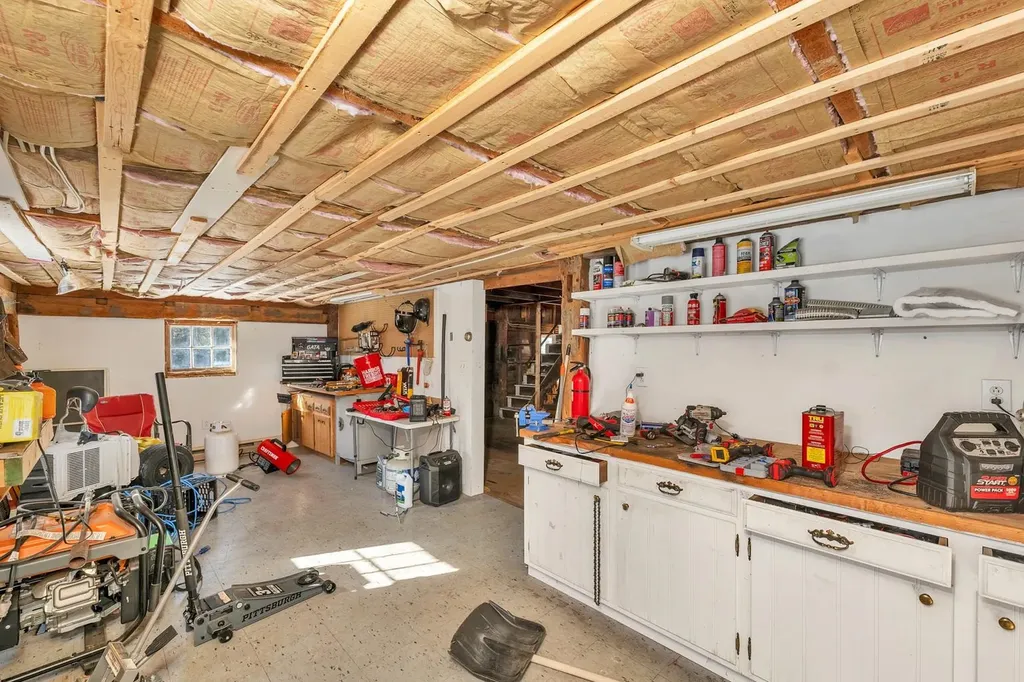 396 Governor Wentworth Highway Tuftonboro NH 03850