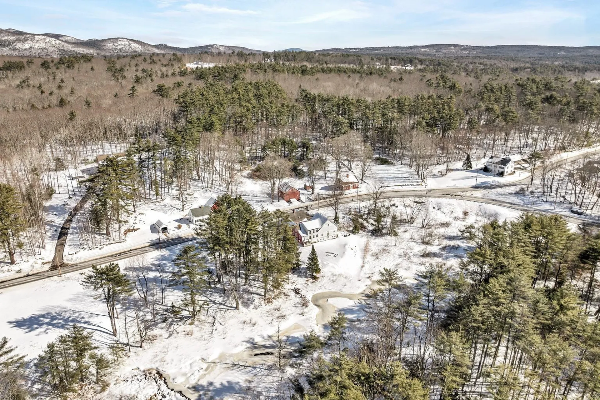 396 Governor Wentworth Highway Tuftonboro NH 03850