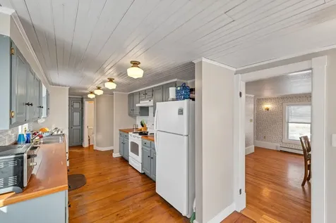 396 Governor Wentworth Highway Tuftonboro NH 03850