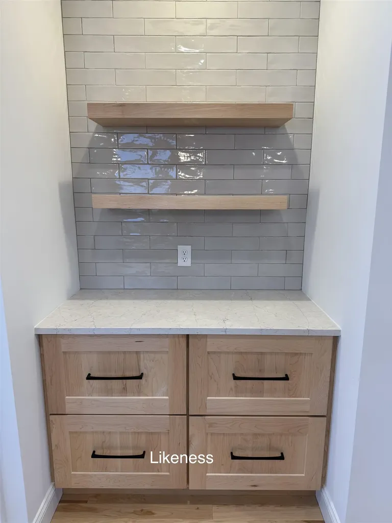 43 Liberty Lane South Burlington VT 05403