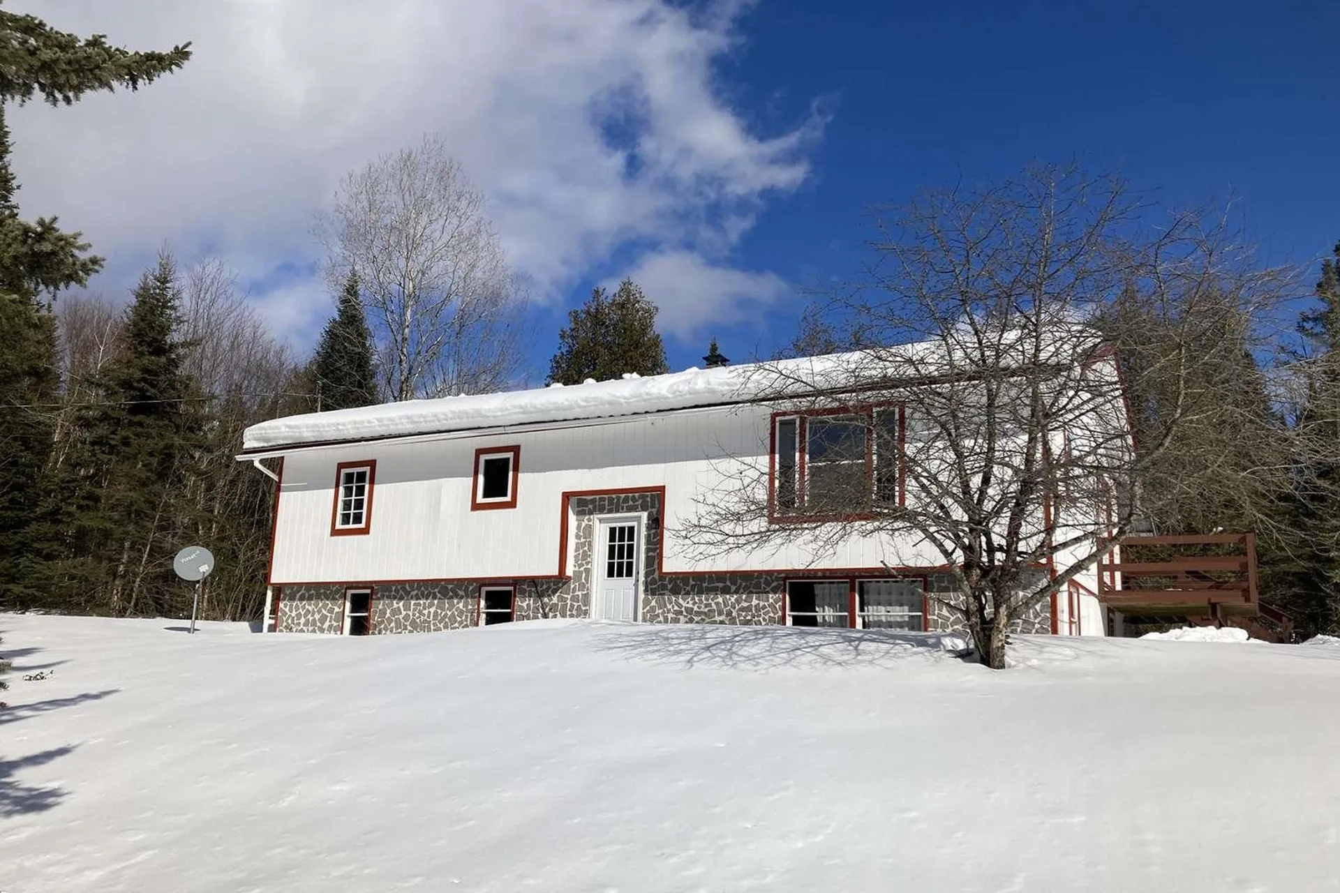 3408 Vt Route 15 Walden VT 05873