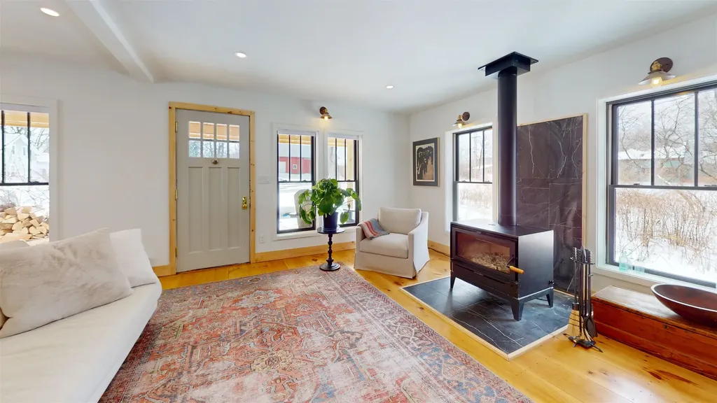 51 Pearl Street Brandon VT 05733