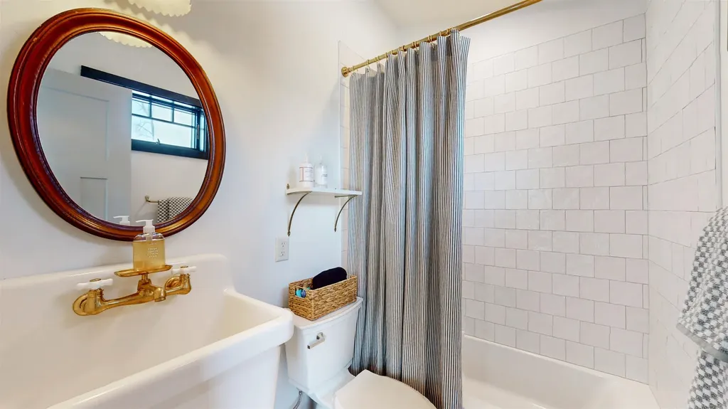 51 Pearl Street Brandon VT 05733