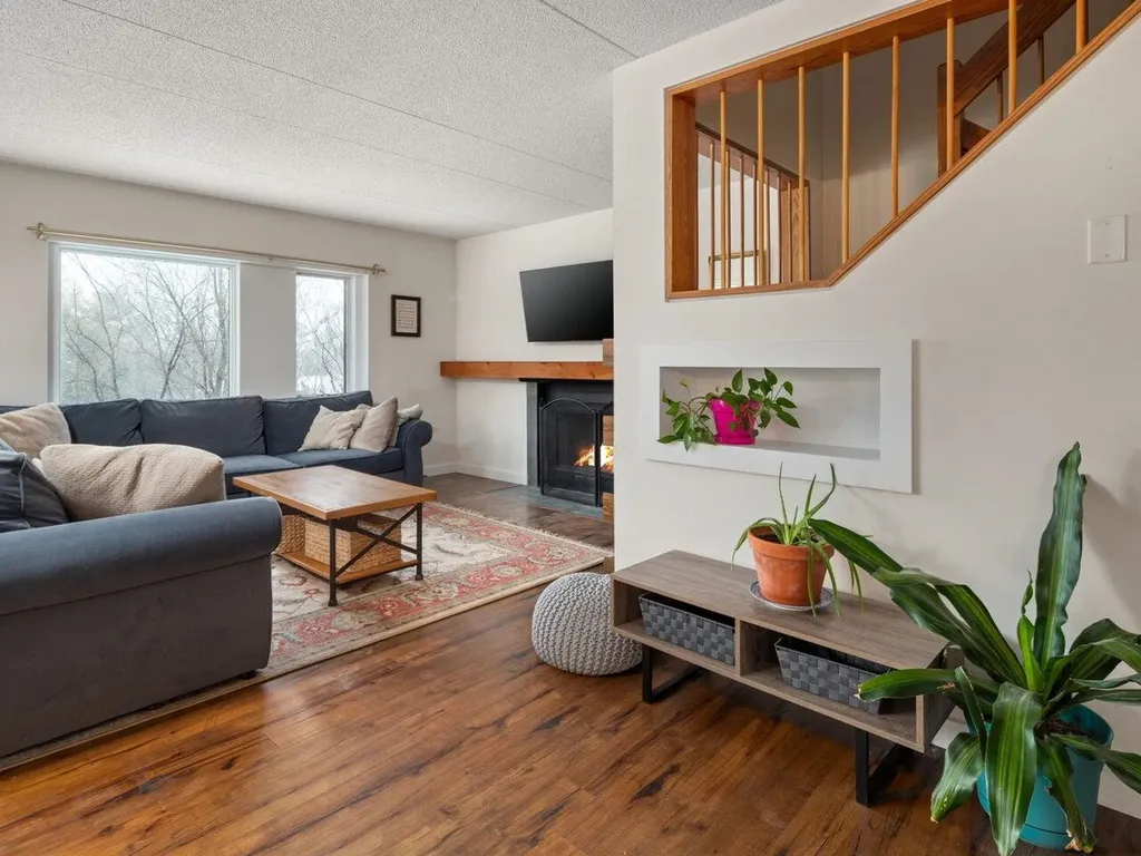 54 East Redrock Drive Burlington VT 05401