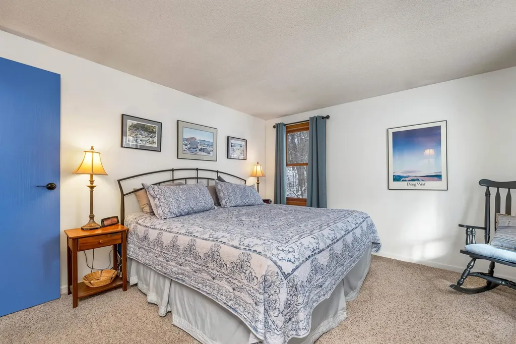 3 Brewster Heights Wolfeboro NH 03894