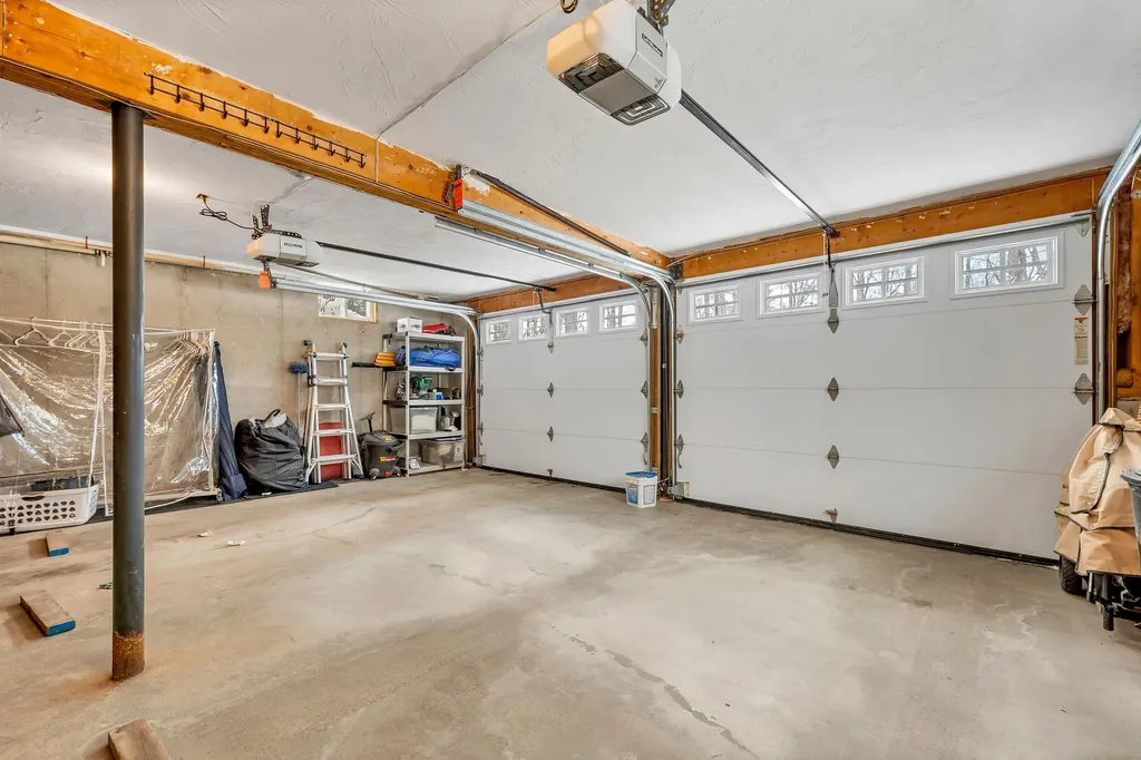 3 Brewster Heights Wolfeboro NH 03894