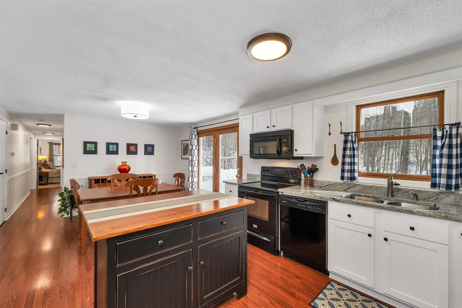 3 Brewster Heights Wolfeboro NH 03894