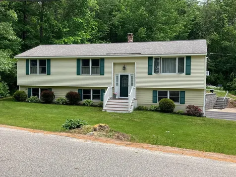 3 Brewster Heights Wolfeboro NH 03894