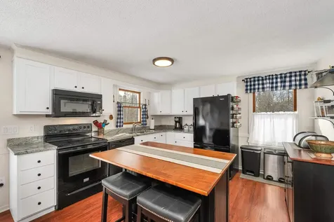 3 Brewster Heights Wolfeboro NH 03894