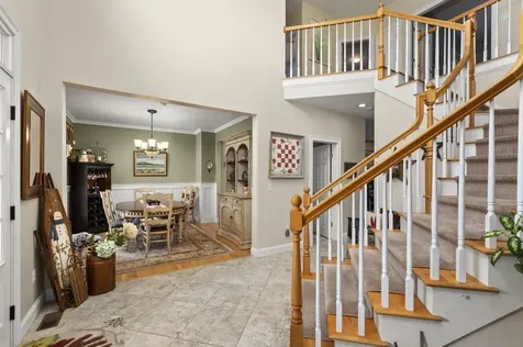 28 Oakleigh Drive Laconia NH 03246