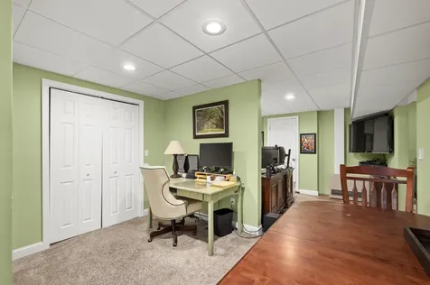 28 Oakleigh Drive Laconia NH 03246