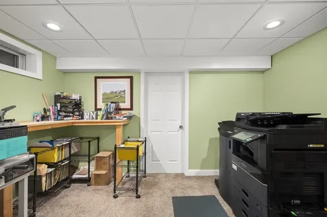 28 Oakleigh Drive Laconia NH 03246
