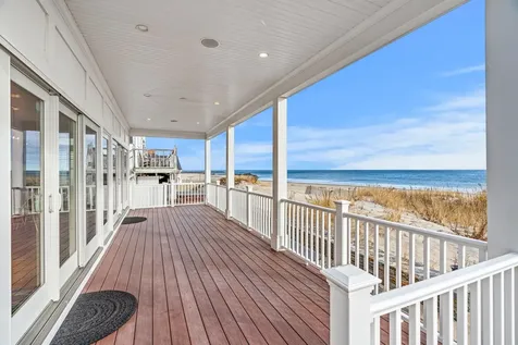 77 Ocean Drive Seabrook NH 03874