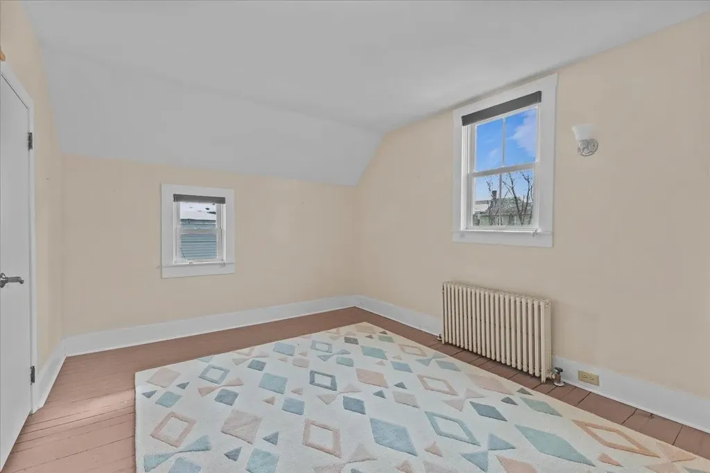 35 Crombie Street Burlington VT 05401