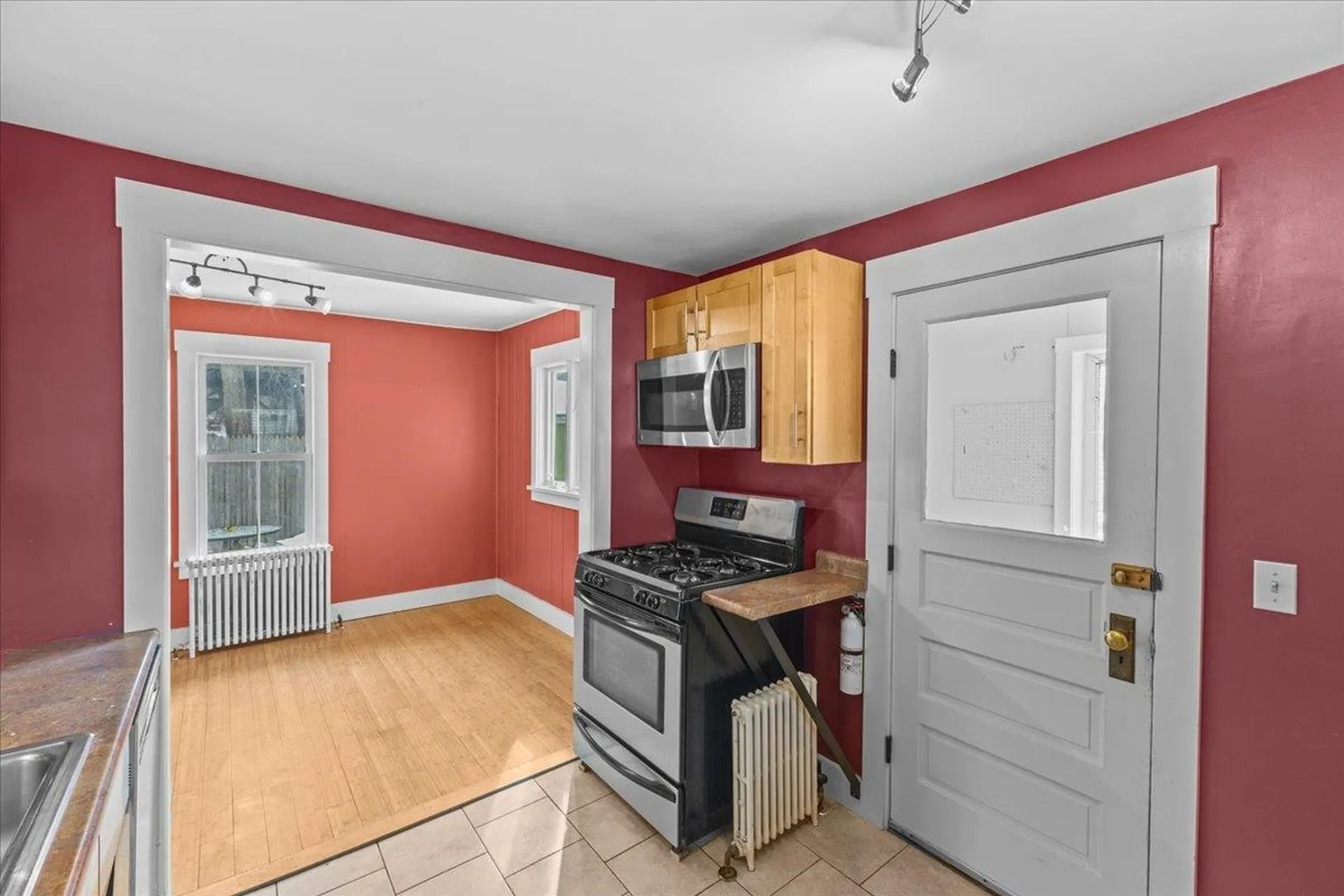 35 Crombie Street Burlington VT 05401