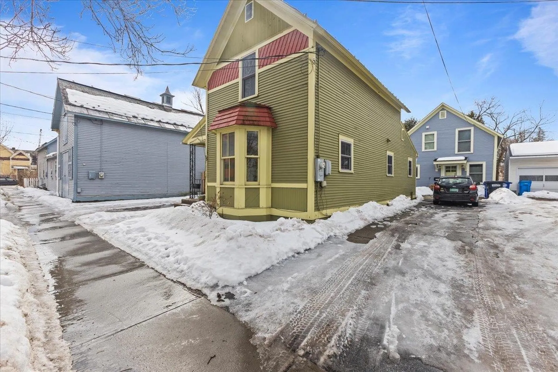 35 Crombie Street Burlington VT 05401