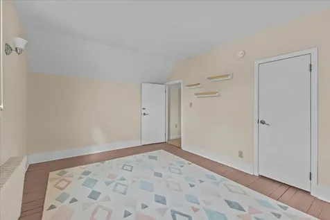 35 Crombie Street Burlington VT 05401