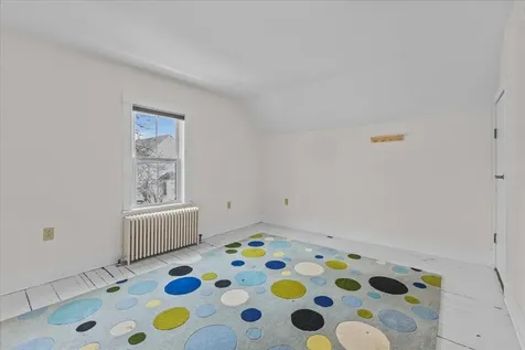 35 Crombie Street Burlington VT 05401