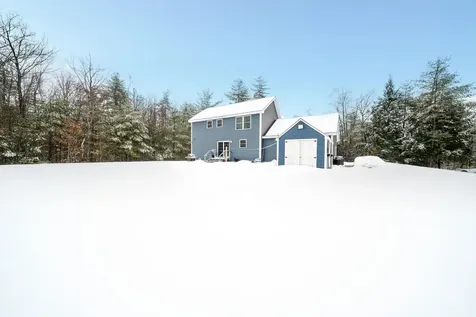 7 Yorkshire Lane Concord NH 03301