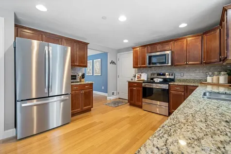 7 Yorkshire Lane Concord NH 03301