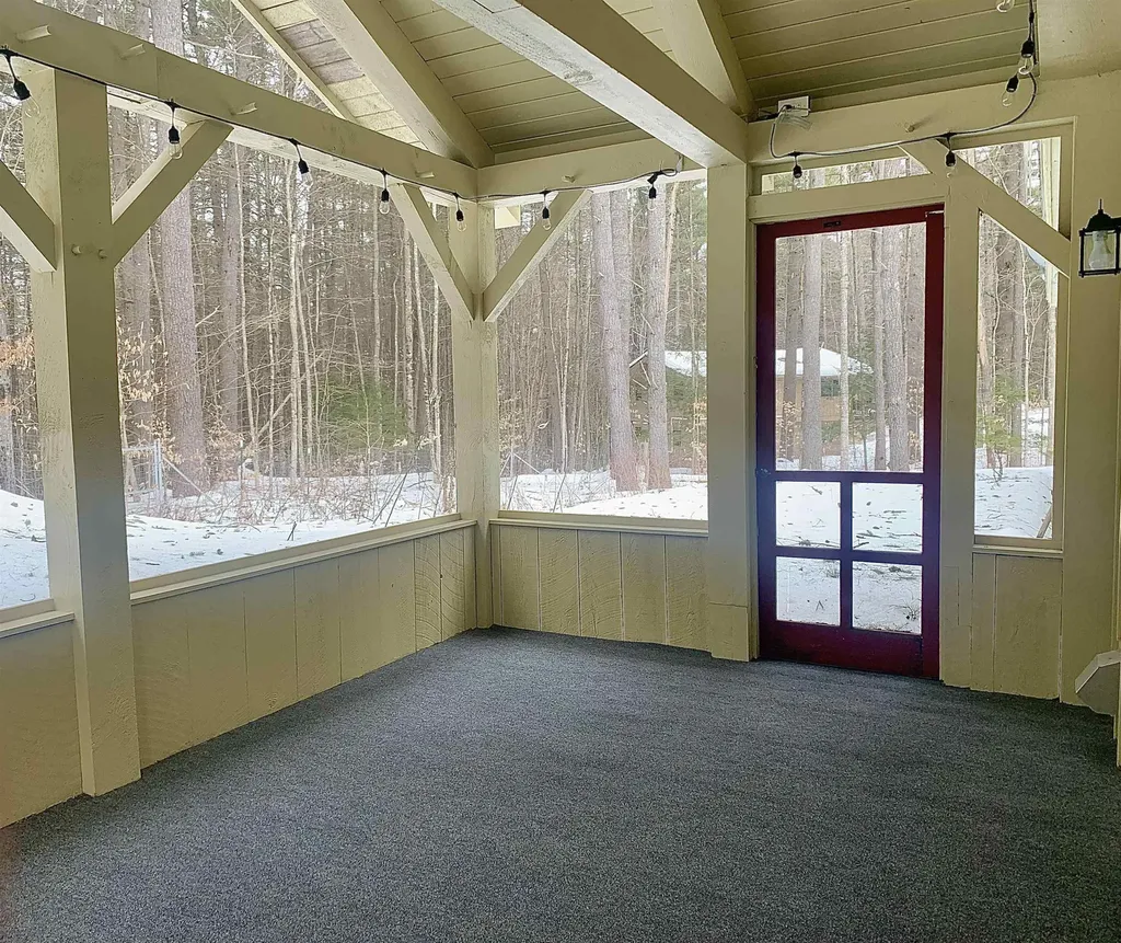 18 Jarvis Way Hartford VT 05059