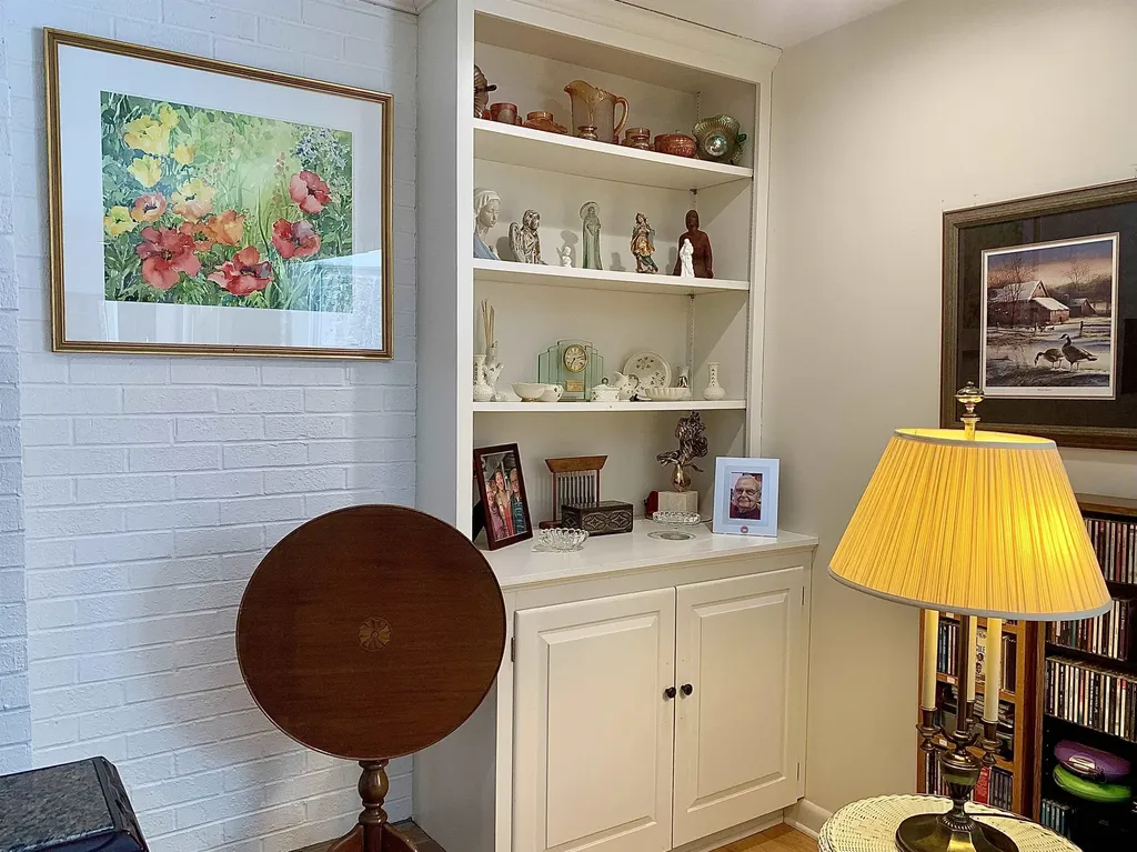 18 Jarvis Way Hartford VT 05059