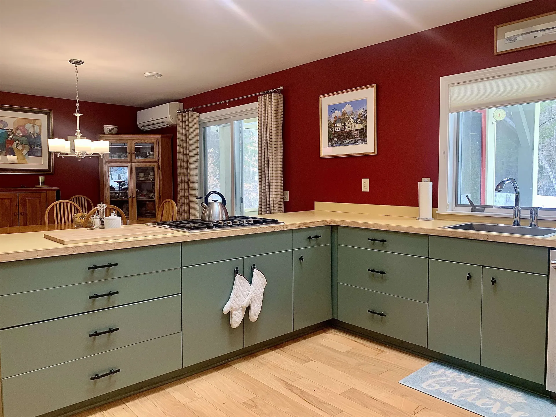 18 Jarvis Way Hartford VT 05059